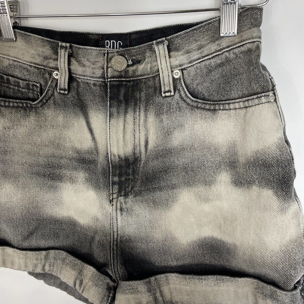 Urban Outfitters BDG Mom High Rise Short Black Gray Tie Dye 26 100% Cotton - Picture 2 of 6